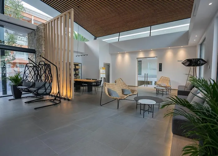 Morlans - Adults Only Пагера