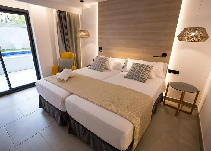 Morlans - Adults Only