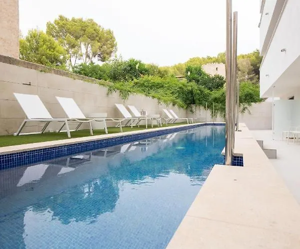 Morlans - Adults Only 4*